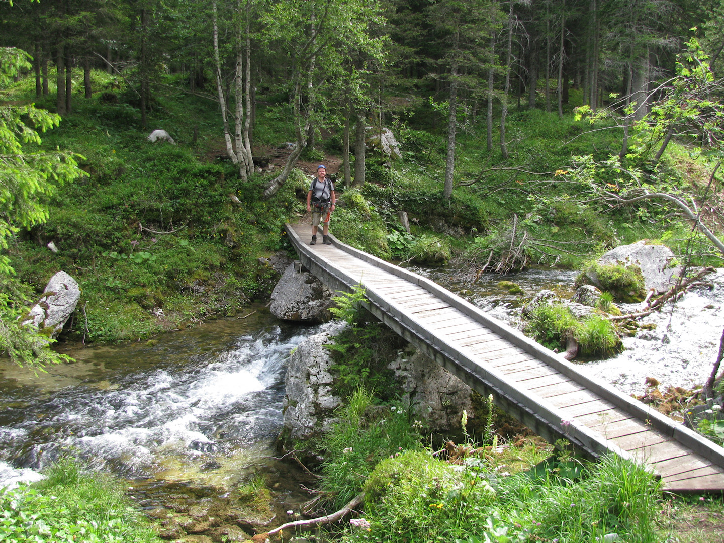 Dolomity. Wodospady Fanes.