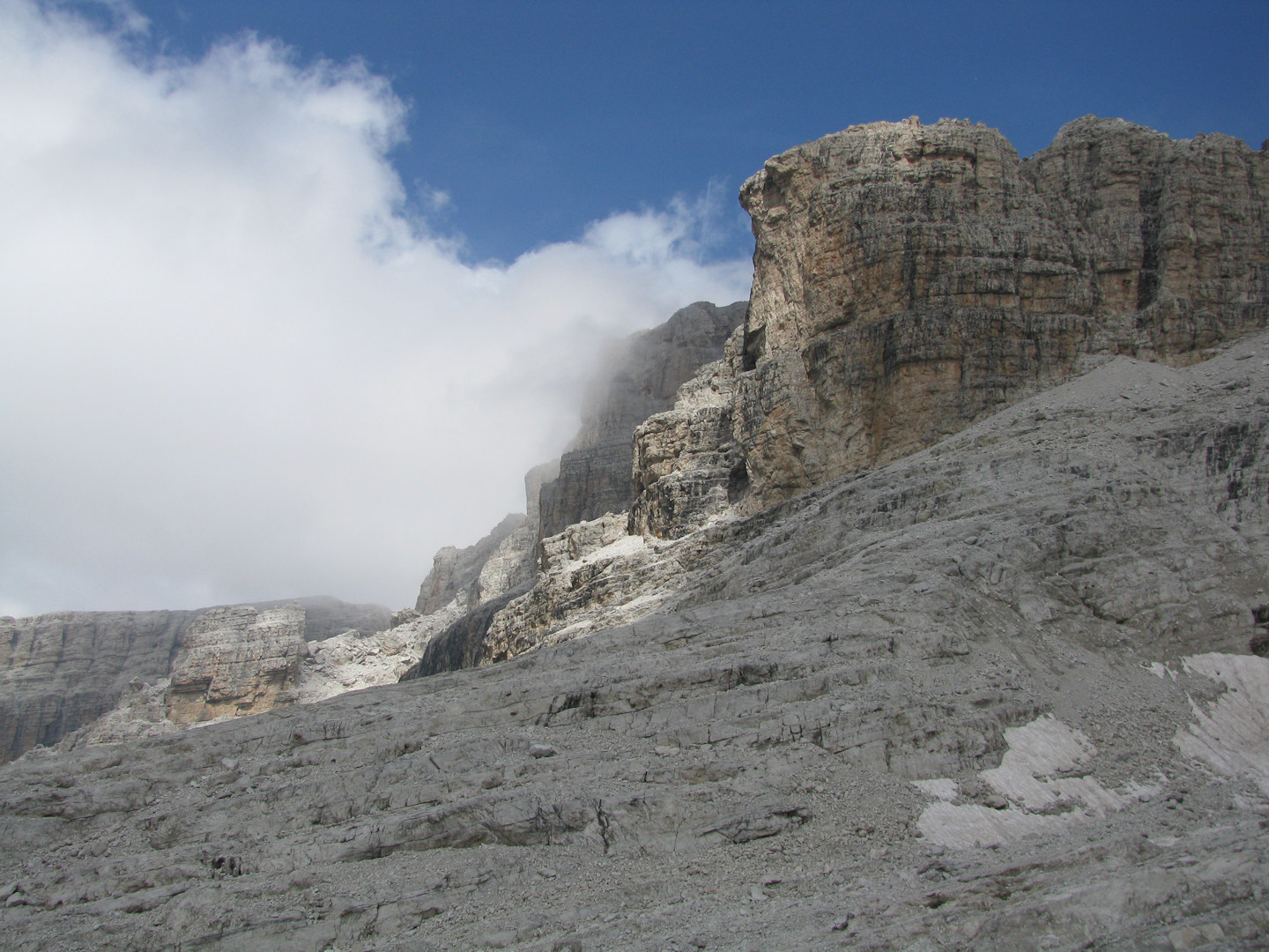 Dolomiti di Brenta - Sentiero Dellagiacoma