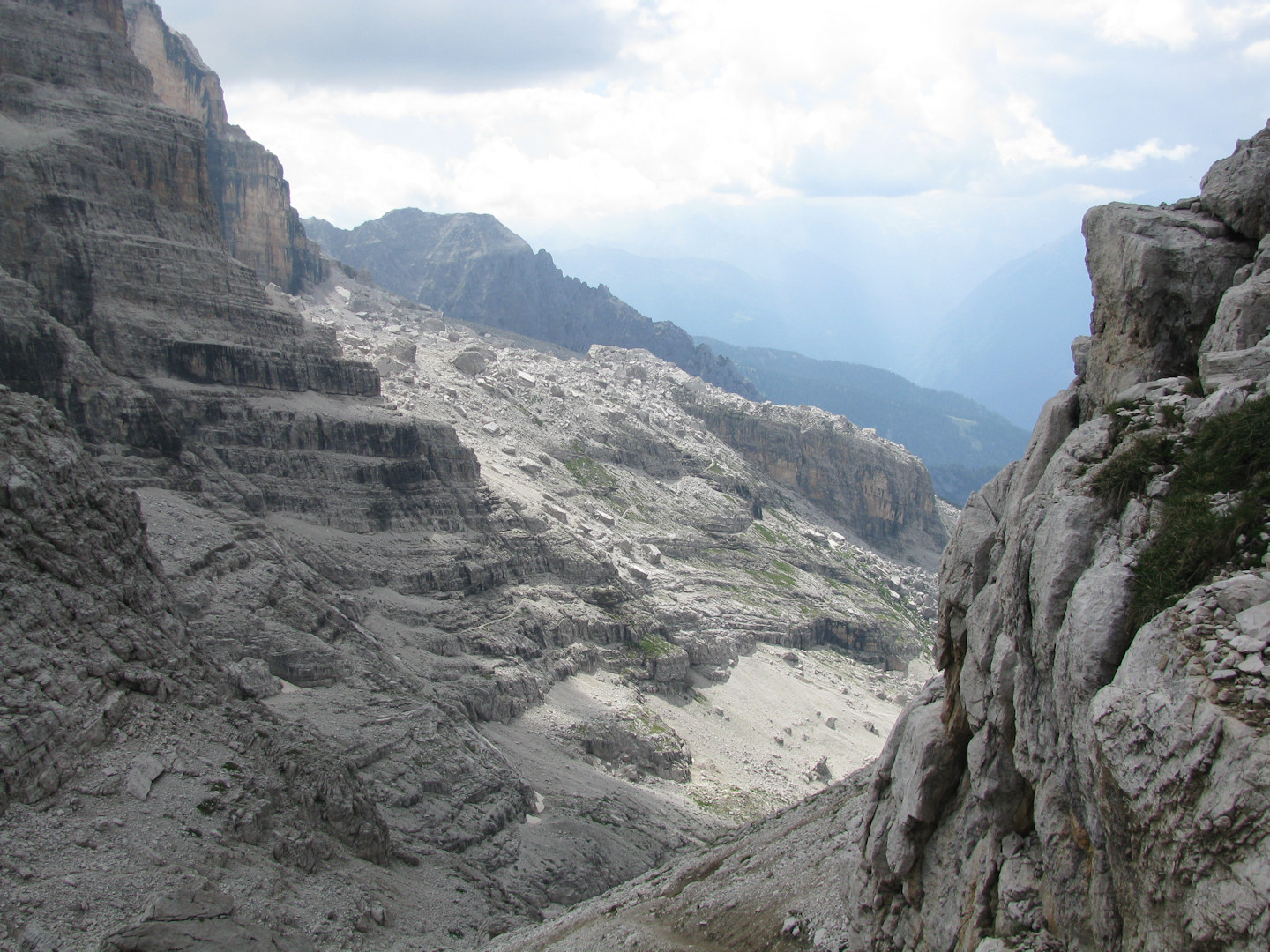 Dolomiti di Brenta - Sentiero Dellagiacoma