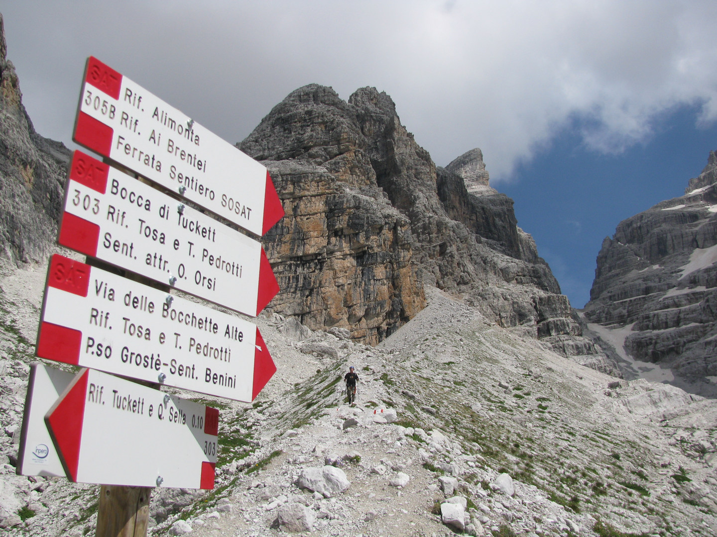 Dolomiti di Brenta - Sentiero Dellagiacoma