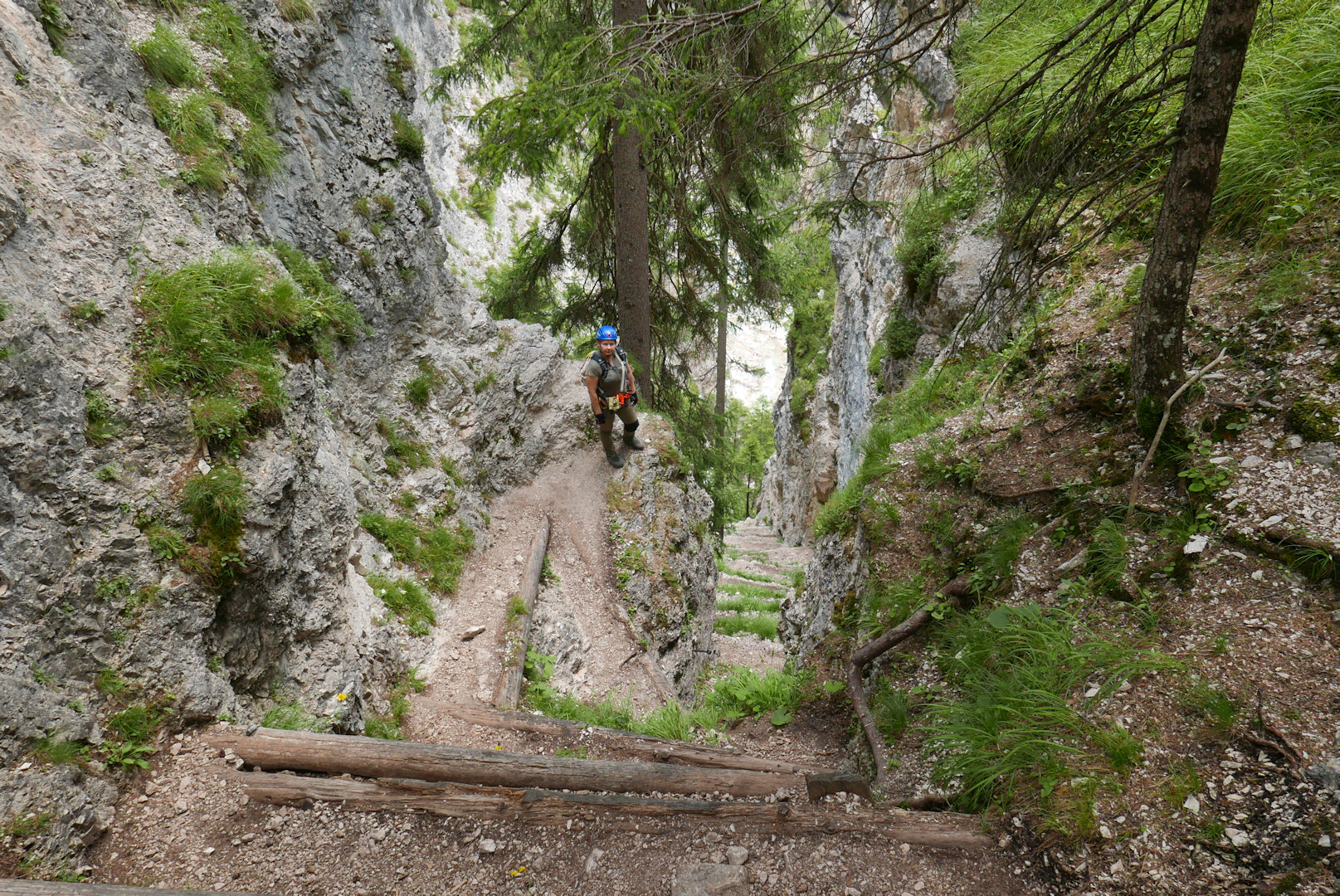 Dolomity. Wodospady Fanes.