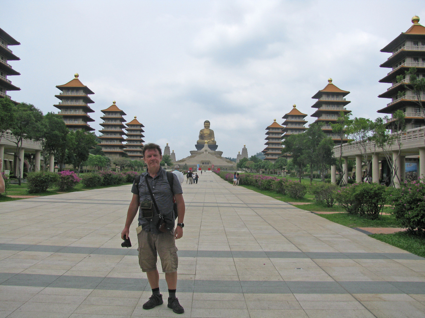 Fo Guang Shang