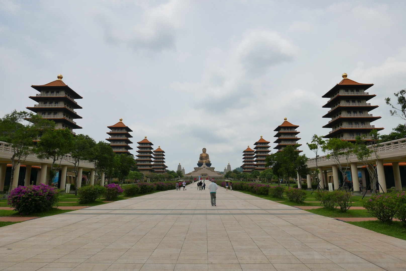 Fo Guang Shang